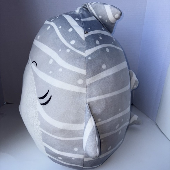 Squishmallows Sachi Grey Whale Shark Plush Jumbo 18" 2022 KellyToy - Picture 4 of 8